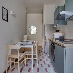 Apartamento Joivy Mauri - Cosy Flats Near The Duomo