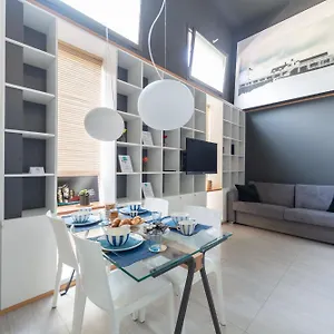  Apartamento Design Loft In Navigli