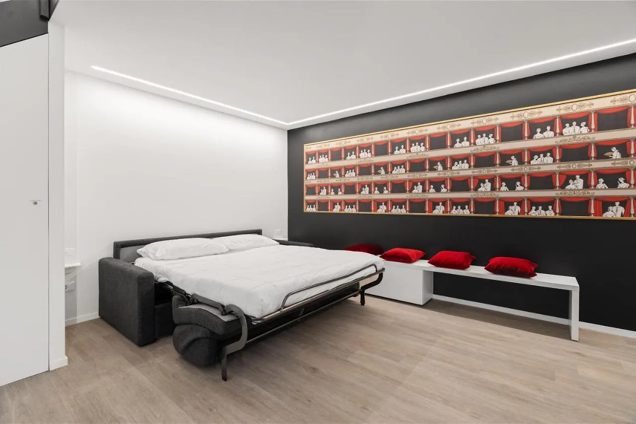 Modern Quiet Super Central Luxury Apartment Milán Italia